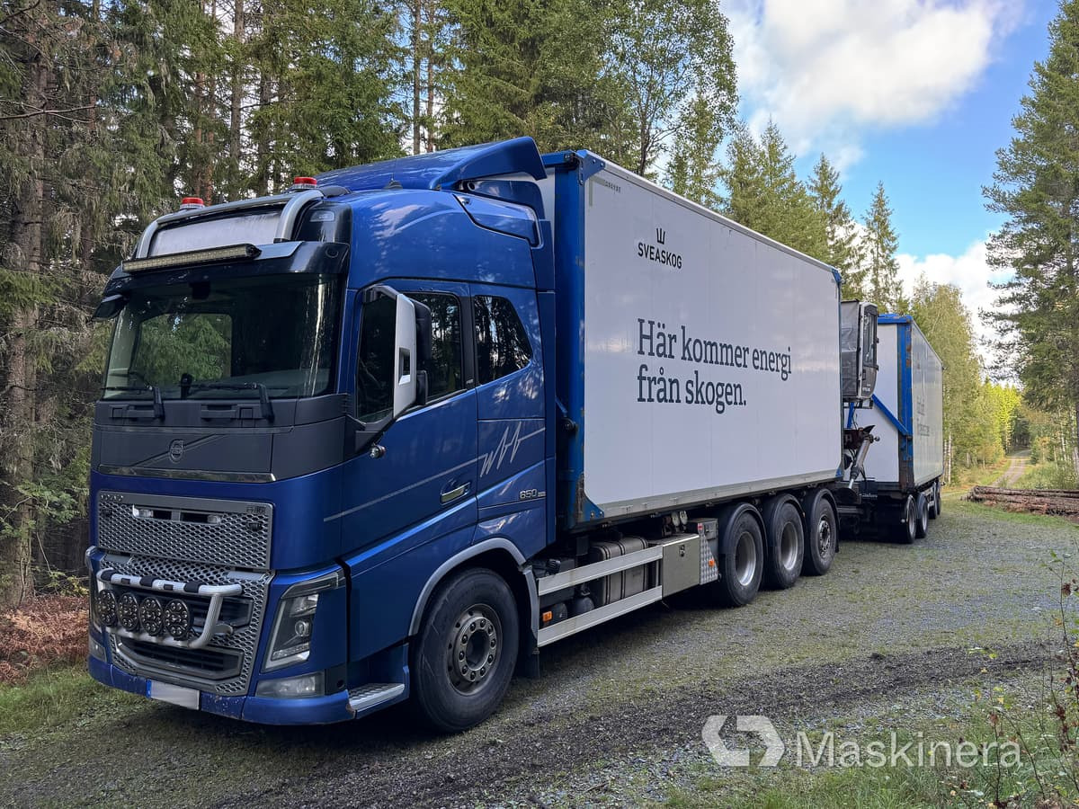 Flisbil Volvo FH16 8X4 med kran & sidtipp - Ťahač, Príves sklápěcí: obrázok 1 Flisbil Volvo FH16 8X4 med kran & sidtipp - Ťahač, Príves sklápěcí: obrázok 1