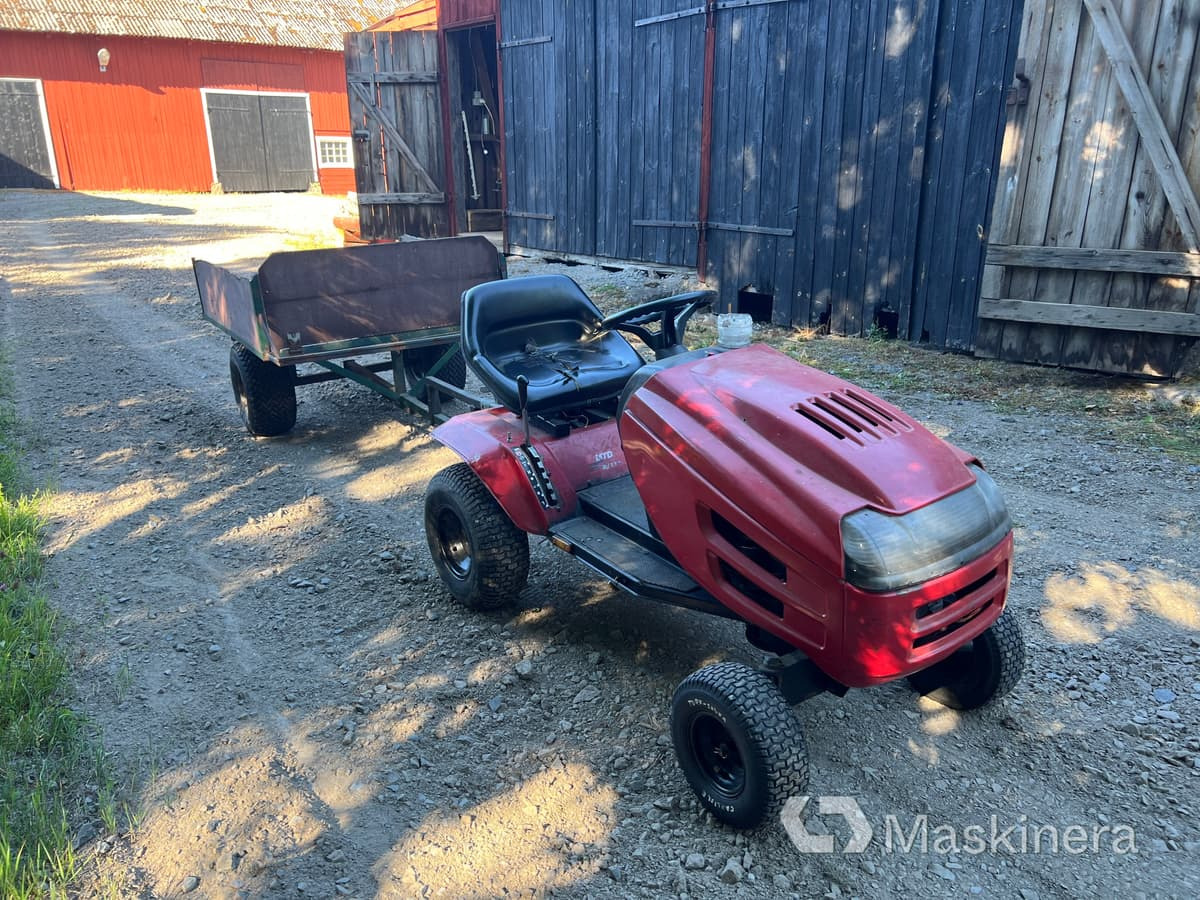 Trädgårdstraktor MTD B/115 med tippvagn - Traktor: obrázok 3 Trädgårdstraktor MTD B/115 med tippvagn - Traktor: obrázok 3