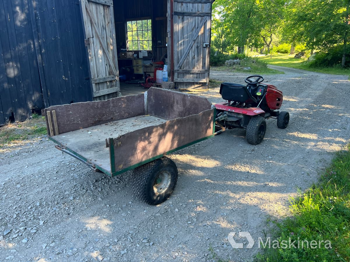 Trädgårdstraktor MTD B/115 med tippvagn - Traktor: obrázok 5 Trädgårdstraktor MTD B/115 med tippvagn - Traktor: obrázok 5