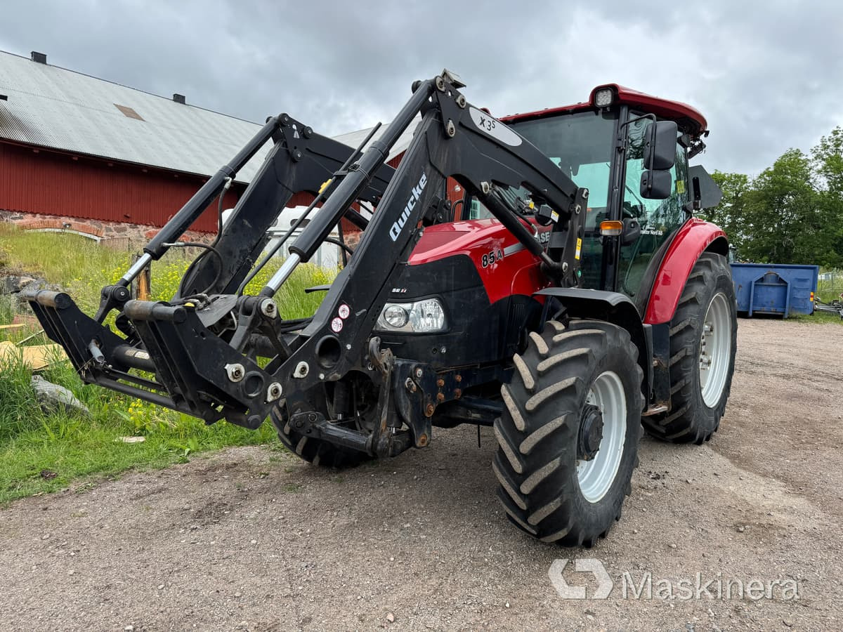 Traktor Case Farmall 85A med lastare - Traktor: obrázok 2 Traktor Case Farmall 85A med lastare - Traktor: obrázok 2