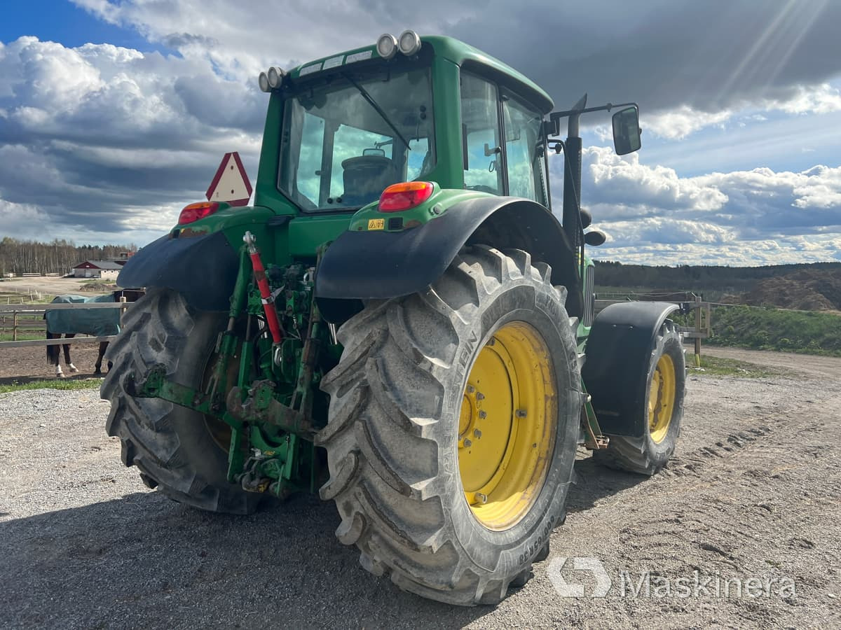 Traktor John Deere 6930 Premium med frontlyft - Traktor: obrázok 5 Traktor John Deere 6930 Premium med frontlyft - Traktor: obrázok 5