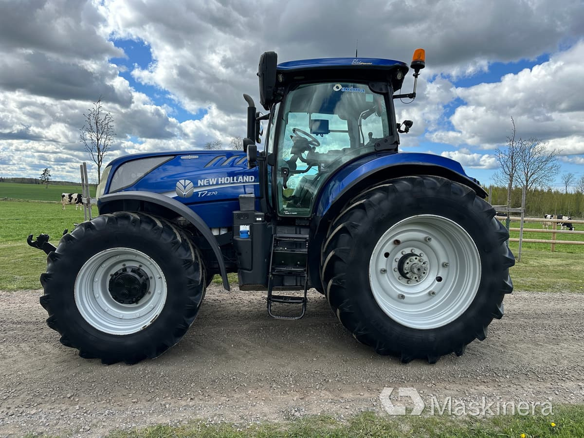 Traktor New Holland T7.270 AC 4WD - Traktor: obrázok 2 Traktor New Holland T7.270 AC 4WD - Traktor: obrázok 2