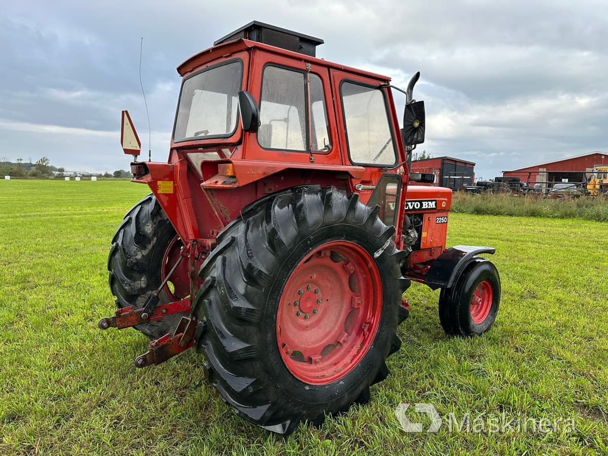 Volvo BM 2250 Traktor Volvo BM 2250 - Traktor: obrázok 5 Volvo BM 2250 Traktor Volvo BM 2250 - Traktor: obrázok 5