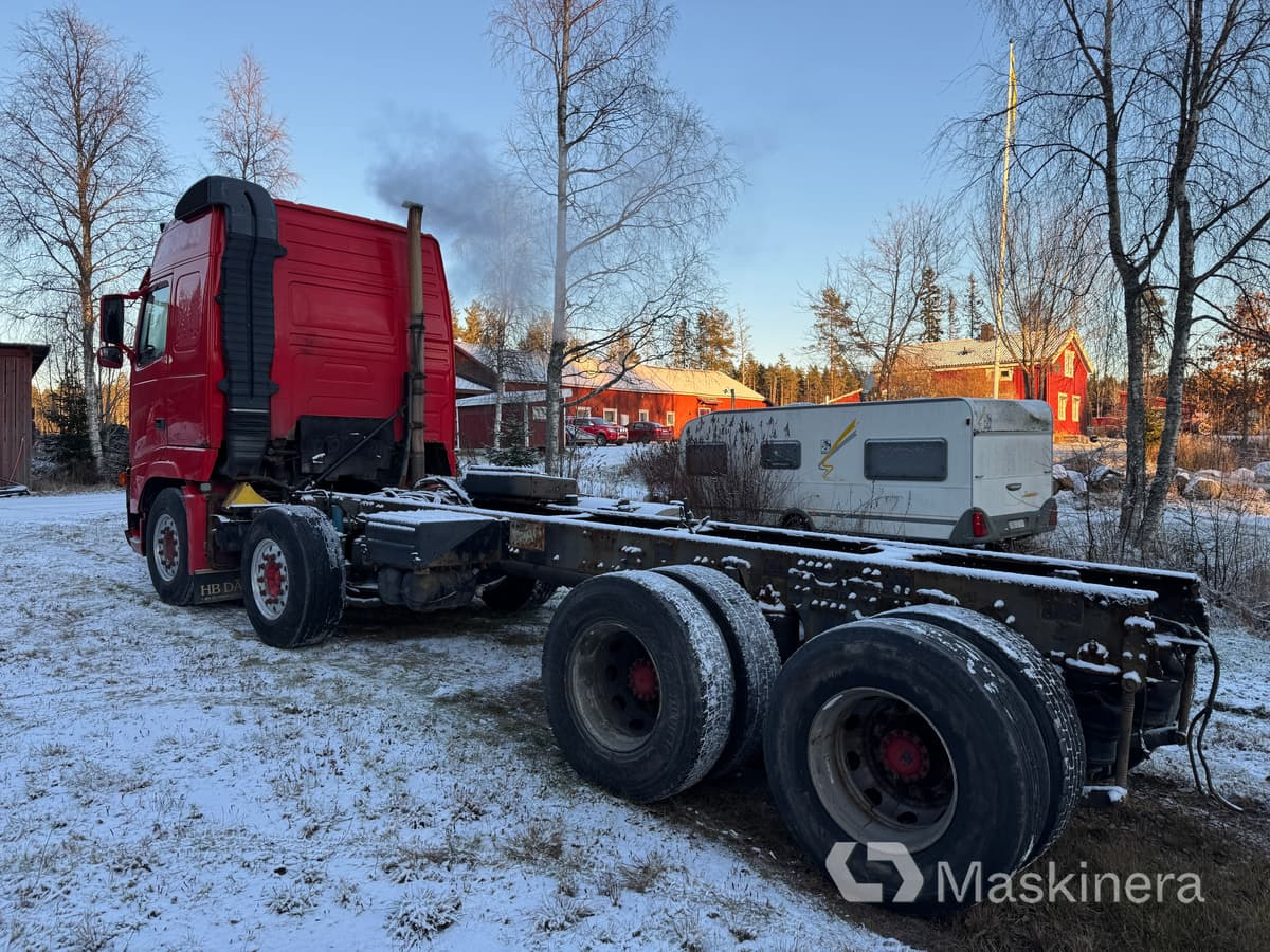 Volvo FH-520 6*4 Lastbil Volvo FH 520 6*4 chassi - Podvozek s kabinou: obrázok 3 Volvo FH-520 6*4 Lastbil Volvo FH 520 6*4 chassi - Podvozek s kabinou: obrázok 3