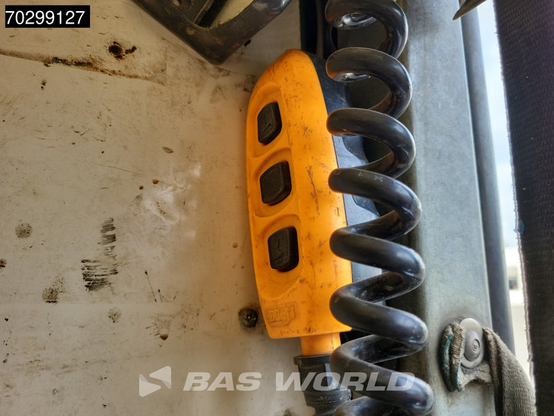 Leasing Iveco Daily 35C15 3.0L Laadklep Dubbellucht 150PK Airco Cruise Euro6 Meubelbak Koffer Airco Cruise control Iveco Daily 35C15 3.0L Laadklep Dubbellucht 150PK Airco Cruise Euro6 Meubelbak Koffer Airco Cruise control: obrázok 8 Leasing Iveco Daily 35C15 3.0L Laadklep Dubbellucht 150PK Airco Cruise Euro6 Meubelbak Koffer Airco Cruise control Iveco Daily 35C15 3.0L Laadklep Dubbellucht 150PK Airco Cruise Euro6 Meubelbak Koffer Airco Cruise control: obrázok 8