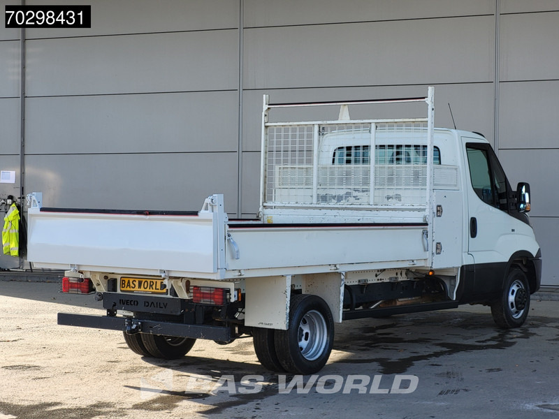 Iveco Daily 35C16 Automaat Kipper met Kist Dubbellucht 3,5t Trekhaak Airco Cruise Euro6 Tipper Benne Kieper Airco Trekhaak Cruise control - Dodávka sklápač: obrázok 5 Iveco Daily 35C16 Automaat Kipper met Kist Dubbellucht 3,5t Trekhaak Airco Cruise Euro6 Tipper Benne Kieper Airco Trekhaak Cruise control - Dodávka sklápač: obrázok 5