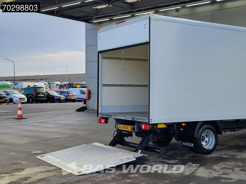 Iveco Daily 35C16 Laadklep Dubbellucht Bakwagen 160PK Airco Euro6 Meubelbak Koffer Airco - Dodávka skriňová nadstavba: obrázok 3 Iveco Daily 35C16 Laadklep Dubbellucht Bakwagen 160PK Airco Euro6 Meubelbak Koffer Airco - Dodávka skriňová nadstavba: obrázok 3