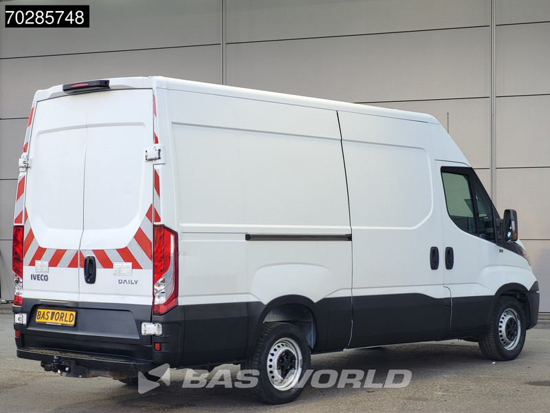 Iveco Daily 35S15 L2H2 3,5t Trekhaak Airco Euro6 L3 12m3 Airco Trekhaak - Furgon: obrázok 5 Iveco Daily 35S15 L2H2 3,5t Trekhaak Airco Euro6 L3 12m3 Airco Trekhaak - Furgon: obrázok 5