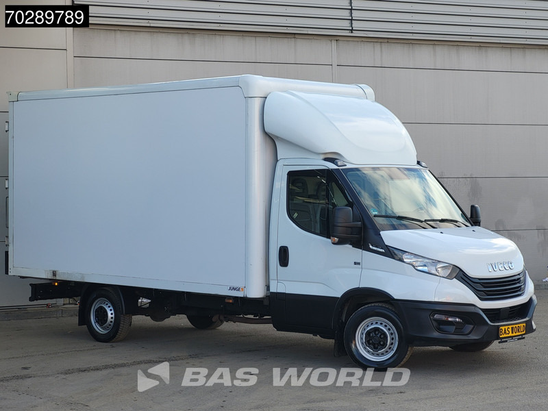 Iveco Daily 35S16 Automaat Bakwagen Achterdeuren 160PK Airco Camera Euro6 Meubelbak Koffer 21m3 Airco - Dodávka skriňová nadstavba: obrázok 5 Iveco Daily 35S16 Automaat Bakwagen Achterdeuren 160PK Airco Camera Euro6 Meubelbak Koffer 21m3 Airco - Dodávka skriňová nadstavba: obrázok 5