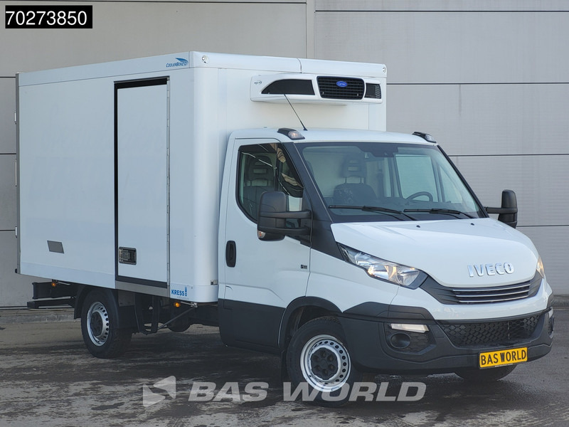 Iveco Daily 35S16 Koelwagen Automaat Carrier Pulsar 400 380V Stekker Airco Cruise Camera Koel Koeler Kühlwagen Kühlkoffer 12m3 Airco Cruise - Chladiarenská dodávka: obrázok 2 Iveco Daily 35S16 Koelwagen Automaat Carrier Pulsar 400 380V Stekker Airco Cruise Camera Koel Koeler Kühlwagen Kühlkoffer 12m3 Airco Cruise - Chladiarenská dodávka: obrázok 2