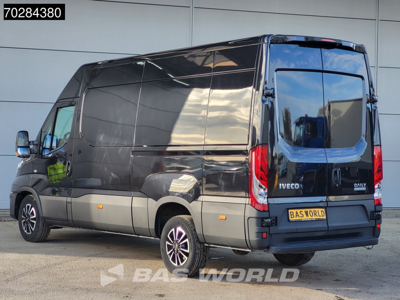 Iveco Daily 35S18 3.0L Automaat 180PK L2H2 ACC Navi LED Camera Parkeersensoren 3,5t Trekgewicht Euro6 L2 12m3 Airco - Furgon: obrázok 2 Iveco Daily 35S18 3.0L Automaat 180PK L2H2 ACC Navi LED Camera Parkeersensoren 3,5t Trekgewicht Euro6 L2 12m3 Airco - Furgon: obrázok 2