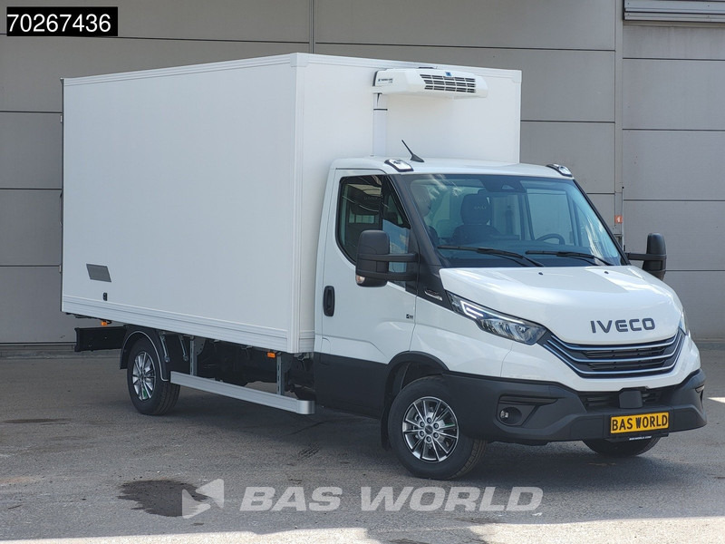 Iveco Daily 35S18 3.0L Koelwagen Thermoking C-250 LED ACC Navi Airco Koel Koeler Kühl Kühler Bakwagen Kühlkoffer 17m3 Airco - Chladiarenská dodávka: obrázok 5 Iveco Daily 35S18 3.0L Koelwagen Thermoking C-250 LED ACC Navi Airco Koel Koeler Kühl Kühler Bakwagen Kühlkoffer 17m3 Airco - Chladiarenská dodávka: obrázok 5