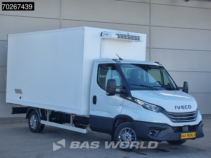 Iveco Daily 35S18 3.0L Koelwagen Vriezer Thermoking V-200 MAX 220V stekker -18 LED Navi Airco ACC Koel Koeler Kühler Bakwagen Kühlwagen Kühl - Chladiarenská dodávka: obrázok 3 Iveco Daily 35S18 3.0L Koelwagen Vriezer Thermoking V-200 MAX 220V stekker -18 LED Navi Airco ACC Koel Koeler Kühler Bakwagen Kühlwagen Kühl - Chladiarenská dodávka: obrázok 3