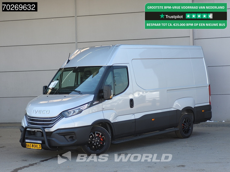Iveco Daily 35S21 210PK 3.0L Automaat 2025 Black Edition model L3H2 ACC LED Tacho CarPlay Velgen Camera 12m3 Airco Trekhaak - Furgon: obrázok 1 Iveco Daily 35S21 210PK 3.0L Automaat 2025 Black Edition model L3H2 ACC LED Tacho CarPlay Velgen Camera 12m3 Airco Trekhaak - Furgon: obrázok 1