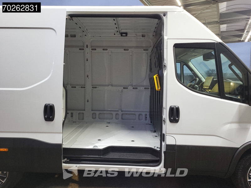 Iveco Daily 35S21 210PK 3.0L Automaat 2025 model L2H2 ACC LED CarPlay Velgen Camera 12m3 Airco - Furgon: obrázok 3 Iveco Daily 35S21 210PK 3.0L Automaat 2025 model L2H2 ACC LED CarPlay Velgen Camera 12m3 Airco - Furgon: obrázok 3