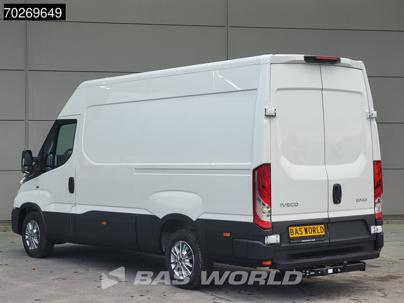 Iveco Daily 35S21 210PK 3.0L Automaat 2025 model L2H2 Trekhaak Tacho ACC LED CarPlay Velgen Camera 12m3 Airco Trekhaak - Furgon: obrázok 3 Iveco Daily 35S21 210PK 3.0L Automaat 2025 model L2H2 Trekhaak Tacho ACC LED CarPlay Velgen Camera 12m3 Airco Trekhaak - Furgon: obrázok 3