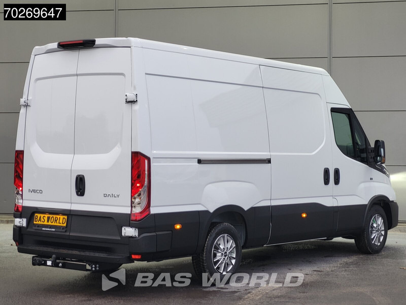 Iveco Daily 35S21 210PK 3.0L Automaat 2025 model L2H2 Trekhaak Tacho ACC LED CarPlay Velgen Camera 12m3 Airco Trekhaak - Furgon: obrázok 5 Iveco Daily 35S21 210PK 3.0L Automaat 2025 model L2H2 Trekhaak Tacho ACC LED CarPlay Velgen Camera 12m3 Airco Trekhaak - Furgon: obrázok 5