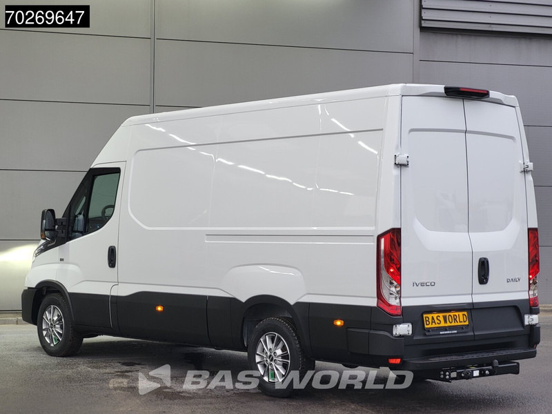 Iveco Daily 35S21 210PK 3.0L Automaat 2025 model L2H2 Trekhaak Tacho ACC LED CarPlay Velgen Camera 12m3 Airco Trekhaak - Furgon: obrázok 2 Iveco Daily 35S21 210PK 3.0L Automaat 2025 model L2H2 Trekhaak Tacho ACC LED CarPlay Velgen Camera 12m3 Airco Trekhaak - Furgon: obrázok 2