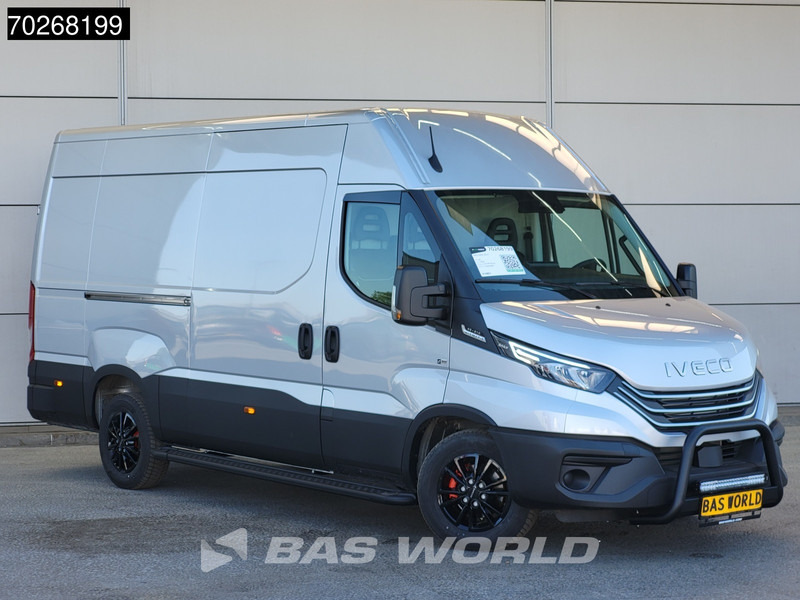 Iveco Daily 35S21 Automaat Black Edition 2025 model L2H2 ACC LED CarPlay Velgen Camera 12m3 Airco - Furgon: obrázok 5 Iveco Daily 35S21 Automaat Black Edition 2025 model L2H2 ACC LED CarPlay Velgen Camera 12m3 Airco - Furgon: obrázok 5
