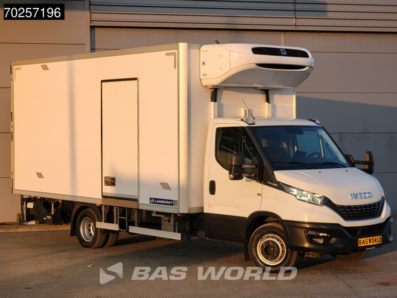 Iveco Daily 72C21 3.0L Koelwagen Laadklep Thermo King T-600R 380V Luchtvering Koelwagen Airco Cruise Camera Koeler Koel Kühlwagen 28m3 Airco - Chladiarenská dodávka: obrázok 3 Iveco Daily 72C21 3.0L Koelwagen Laadklep Thermo King T-600R 380V Luchtvering Koelwagen Airco Cruise Camera Koeler Koel Kühlwagen 28m3 Airco - Chladiarenská dodávka: obrázok 3