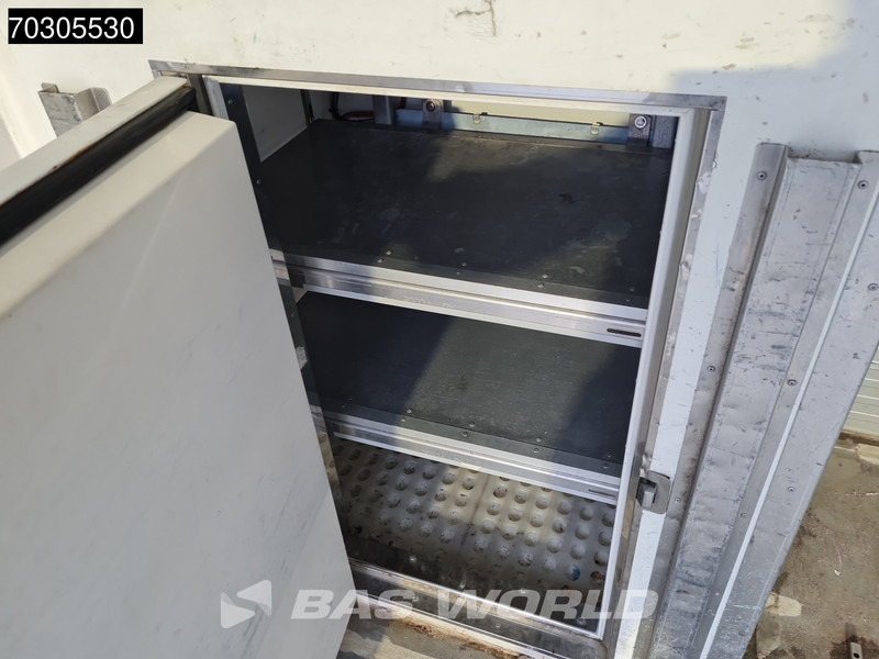 Chladiarenská dodávka Mercedes-Benz Sprinter 314 CDI Bakwagen Gekoeld Vriezer Automaat Carrier Xarios 300 230V Stekker Achtedeuren Airco Euro6 Koel Koeler Kühl Kühler Vries: obrázok 9 Chladiarenská dodávka Mercedes-Benz Sprinter 314 CDI Bakwagen Gekoeld Vriezer Automaat Carrier Xarios 300 230V Stekker Achtedeuren Airco Euro6 Koel Koeler Kühl Kühler Vries: obrázok 9