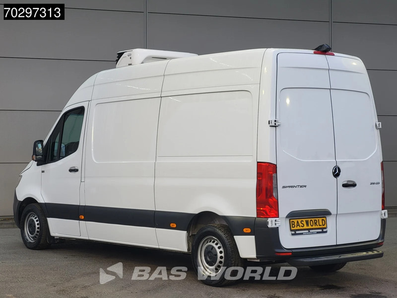 Mercedes-Benz Sprinter 315 CDI Bi-Temp Automaat L2H2 Koelwagen Vriezer Thermo King 350mt Navi Airco Camera MBUX CarPlay Euro6 Koel Koeler Kühl Kühler K - Chladiarenská dodávka: obrázok 2 Mercedes-Benz Sprinter 315 CDI Bi-Temp Automaat L2H2 Koelwagen Vriezer Thermo King 350mt Navi Airco Camera MBUX CarPlay Euro6 Koel Koeler Kühl Kühler K - Chladiarenská dodávka: obrázok 2