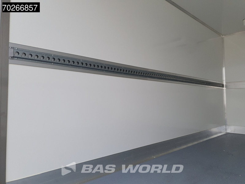 Mercedes-Benz Sprinter 315 CDI Koelwagen Achterdeuren Thermo King C-250 Airco MBUX Koel Koeler Kühl Kühler Kühlwagen Kühlkoffer 17m3 Airco Cruise contr - Chladiarenská dodávka: obrázok 5 Mercedes-Benz Sprinter 315 CDI Koelwagen Achterdeuren Thermo King C-250 Airco MBUX Koel Koeler Kühl Kühler Kühlwagen Kühlkoffer 17m3 Airco Cruise contr - Chladiarenská dodávka: obrázok 5