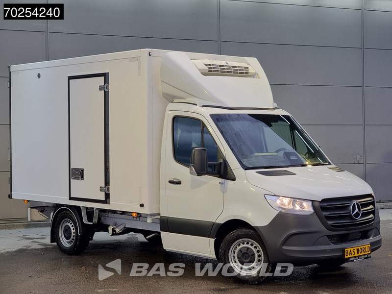 Mercedes-Benz Sprinter 315 CDI Koelwagen Thermo King V-300max 230V stekker Bakwagen Koel Kühlwagen 13m3 Airco Cruise control - Chladiarenská dodávka: obrázok 5 Mercedes-Benz Sprinter 315 CDI Koelwagen Thermo King V-300max 230V stekker Bakwagen Koel Kühlwagen 13m3 Airco Cruise control - Chladiarenská dodávka: obrázok 5