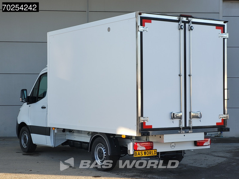 Mercedes-Benz Sprinter 315 CDI Koelwagen Thermo King V-300max 230V stekker Bakwagen Koel Kühlwagen 13m3 Airco - Chladiarenská dodávka: obrázok 2 Mercedes-Benz Sprinter 315 CDI Koelwagen Thermo King V-300max 230V stekker Bakwagen Koel Kühlwagen 13m3 Airco - Chladiarenská dodávka: obrázok 2