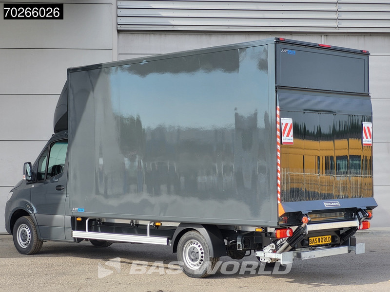 Mercedes-Benz Sprinter 317 CDI Automaat Bakwagen Laadklep Lat om Lat Navi Airco Cruise Meubelbak Koffer 22m3 Airco Cruise control - Dodávka skriňová nadstavba: obrázok 2 Mercedes-Benz Sprinter 317 CDI Automaat Bakwagen Laadklep Lat om Lat Navi Airco Cruise Meubelbak Koffer 22m3 Airco Cruise control - Dodávka skriňová nadstavba: obrázok 2