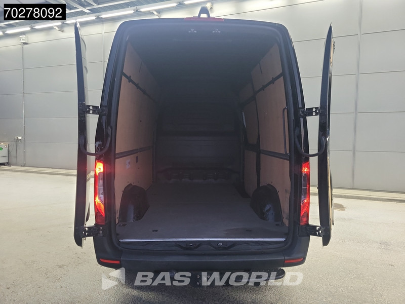 Mercedes-Benz Sprinter 317 CDI Automaat L2H2 3500KG Trekhaak 170PK Airco Camera MBUX CarPlay Euro6 L2 10m3 Airco Trekhaak - Furgon: obrázok 2 Mercedes-Benz Sprinter 317 CDI Automaat L2H2 3500KG Trekhaak 170PK Airco Camera MBUX CarPlay Euro6 L2 10m3 Airco Trekhaak - Furgon: obrázok 2