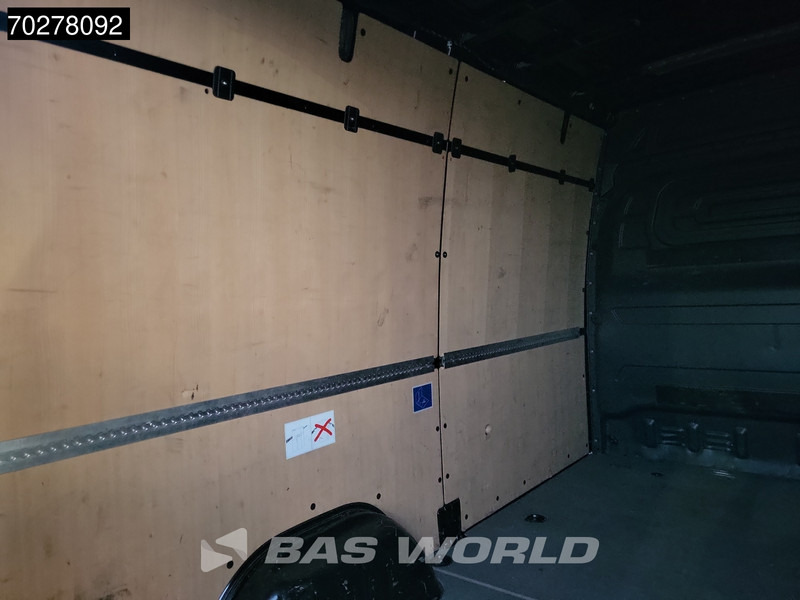 Mercedes-Benz Sprinter 317 CDI Automaat L2H2 3500KG Trekhaak 170PK Airco Camera MBUX CarPlay Euro6 L2 10m3 Airco Trekhaak - Furgon: obrázok 3 Mercedes-Benz Sprinter 317 CDI Automaat L2H2 3500KG Trekhaak 170PK Airco Camera MBUX CarPlay Euro6 L2 10m3 Airco Trekhaak - Furgon: obrázok 3
