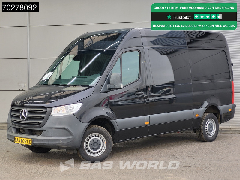 Mercedes-Benz Sprinter 317 CDI Automaat L2H2 3500KG Trekhaak 170PK Airco Camera MBUX CarPlay Euro6 L2 10m3 Airco Trekhaak - Furgon: obrázok 1 Mercedes-Benz Sprinter 317 CDI Automaat L2H2 3500KG Trekhaak 170PK Airco Camera MBUX CarPlay Euro6 L2 10m3 Airco Trekhaak - Furgon: obrázok 1