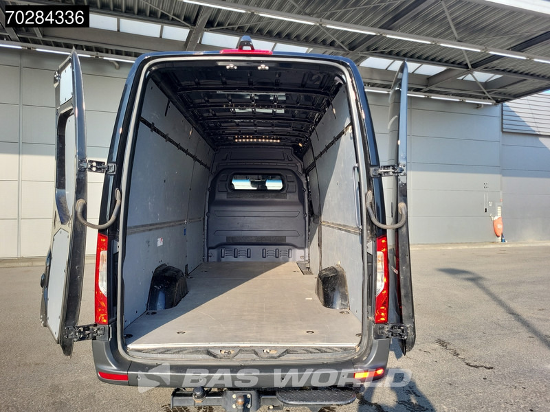 Mercedes-Benz Sprinter 317 CDI Automaat L3H2 3,5t Trekhaak Airco Camera Parkeersensoren MBUX CarPlay Euro6 L3 16m3 Airco Trekhaak - Furgon: obrázok 3 Mercedes-Benz Sprinter 317 CDI Automaat L3H2 3,5t Trekhaak Airco Camera Parkeersensoren MBUX CarPlay Euro6 L3 16m3 Airco Trekhaak - Furgon: obrázok 3