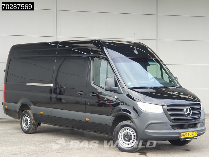 Mercedes-Benz Sprinter 317 CDI Automaat L3H2 3500KG Trekhaak 170PK Airco Camera Parkeersensoren MBUX CarPlay Euro6 L3 15m3 Airco Trekhaak - Furgon: obrázok 3 Mercedes-Benz Sprinter 317 CDI Automaat L3H2 3500KG Trekhaak 170PK Airco Camera Parkeersensoren MBUX CarPlay Euro6 L3 15m3 Airco Trekhaak - Furgon: obrázok 3