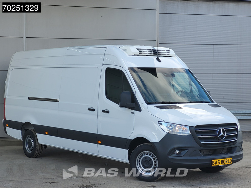 Mercedes-Benz Sprinter 317 CDI Koelwagen L3H2 Thermo King V-200 MAX 230V Stekker Trekhaak Airco Cruise Camera Koeler Koel Kühlwagen 12m3 Airco Trekhaak - Chladiarenská dodávka: obrázok 5 Mercedes-Benz Sprinter 317 CDI Koelwagen L3H2 Thermo King V-200 MAX 230V Stekker Trekhaak Airco Cruise Camera Koeler Koel Kühlwagen 12m3 Airco Trekhaak - Chladiarenská dodávka: obrázok 5