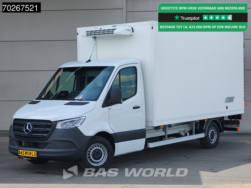 Mercedes-Benz Sprinter 317 CDI Koelwagen Vriezer Laadklep Thermo King V-200 MAX 230V Stekker LED Airco 10inch MBUX CarPlay Euro6 Koel Koeler Kühl Kühle - Chladiarenská dodávka: obrázok 1 Mercedes-Benz Sprinter 317 CDI Koelwagen Vriezer Laadklep Thermo King V-200 MAX 230V Stekker LED Airco 10inch MBUX CarPlay Euro6 Koel Koeler Kühl Kühle - Chladiarenská dodávka: obrázok 1