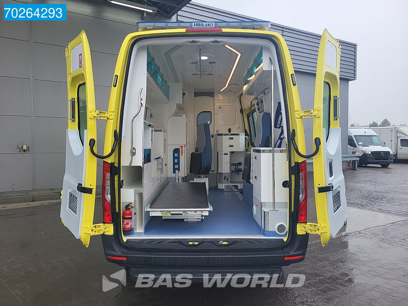 Mercedes-Benz Sprinter 319 CDI Automaat Nieuw! Complete Ambulance Ziekenwagen Rettungswagen Krankenwagen Airco - Sanitka: obrázok 3 Mercedes-Benz Sprinter 319 CDI Automaat Nieuw! Complete Ambulance Ziekenwagen Rettungswagen Krankenwagen Airco - Sanitka: obrázok 3