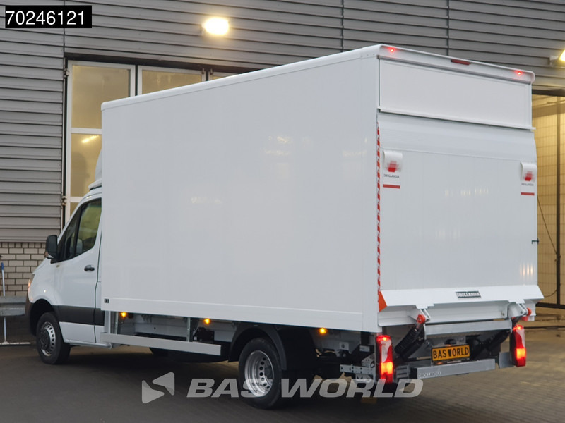 Mercedes-Benz Sprinter 515 CDI Automaat 1000kg Laadklep Zijdeur Dubbellucht Bakwagen MBUX Airco Cruise CarPlay D'Hollandia Euro6 Koffer Meubelbak 21m3 - Dodávka skriňová nadstavba: obrázok 2 Mercedes-Benz Sprinter 515 CDI Automaat 1000kg Laadklep Zijdeur Dubbellucht Bakwagen MBUX Airco Cruise CarPlay D'Hollandia Euro6 Koffer Meubelbak 21m3 - Dodávka skriňová nadstavba: obrázok 2