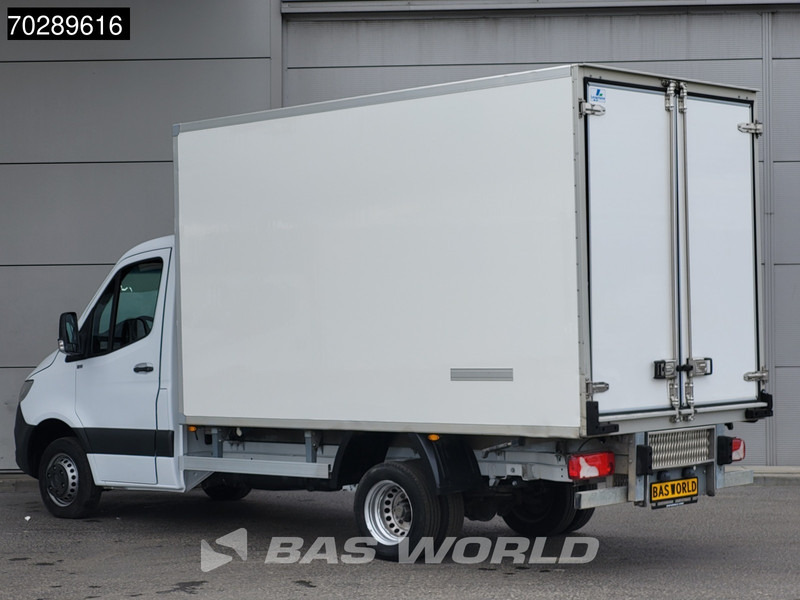 Mercedes-Benz Sprinter 515 CDI Koelwagen Dubbellucht Zijdeur Thermo King 230v-Stekker Airco Cruise Euro6 Koel Koeler Kühl Kühler Kühlwagen Bakwagen Gek - Chladiarenská dodávka: obrázok 2 Mercedes-Benz Sprinter 515 CDI Koelwagen Dubbellucht Zijdeur Thermo King 230v-Stekker Airco Cruise Euro6 Koel Koeler Kühl Kühler Kühlwagen Bakwagen Gek - Chladiarenská dodávka: obrázok 2