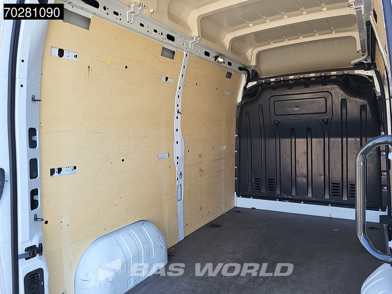 Renault Master 135PK L2H3 Airco Cruise Parkeersensoren Hoog dak L2H2 11m3 Airco Cruise control - Furgon: obrázok 5 Renault Master 135PK L2H3 Airco Cruise Parkeersensoren Hoog dak L2H2 11m3 Airco Cruise control - Furgon: obrázok 5
