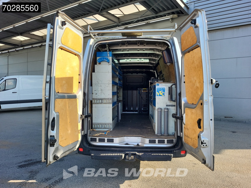 Renault Master 165PK Dubbellucht L3H2 3,5t Trekhaak Navi LED Airco Cruise Camera Parkeersensoren Werkplaatsinrichting Imperiaal Euro6 L3 12m3 Airco T - Furgon: obrázok 3 Renault Master 165PK Dubbellucht L3H2 3,5t Trekhaak Navi LED Airco Cruise Camera Parkeersensoren Werkplaatsinrichting Imperiaal Euro6 L3 12m3 Airco T - Furgon: obrázok 3