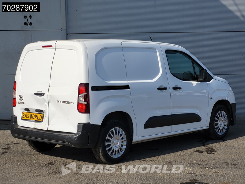 Toyota ProAce City 102PK L1H1 Navi Airco Cruise Camera Parkeersensoren Euro6 L1 3m3 Airco Cruise control - Malá dodávka: obrázok 5 Toyota ProAce City 102PK L1H1 Navi Airco Cruise Camera Parkeersensoren Euro6 L1 3m3 Airco Cruise control - Malá dodávka: obrázok 5