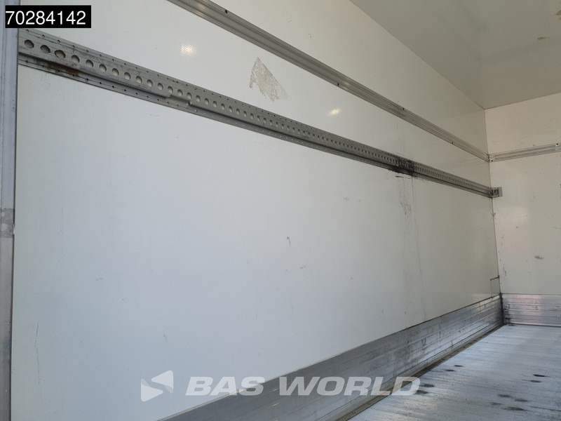 Volkswagen Crafter 102pk Bakwagen Airco Euro6 Meubelbak Koffer 17m3 Airco - Dodávka skriňová nadstavba: obrázok 5 Volkswagen Crafter 102pk Bakwagen Airco Euro6 Meubelbak Koffer 17m3 Airco - Dodávka skriňová nadstavba: obrázok 5