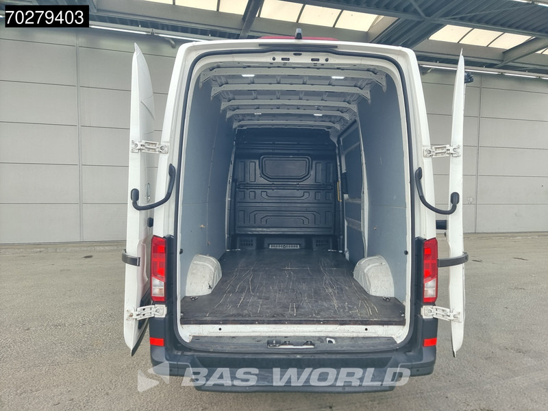 Volkswagen E-Crafter 136pk Elektrisch Automaat L3H3 115 WLTP 36kWh LED Airco Cruise Camera Parkeersensoren L2H2 11m3 Airco Cruise control - Furgon, Elektrická dodávka: obrázok 3 Volkswagen E-Crafter 136pk Elektrisch Automaat L3H3 115 WLTP 36kWh LED Airco Cruise Camera Parkeersensoren L2H2 11m3 Airco Cruise control - Furgon, Elektrická dodávka: obrázok 3
