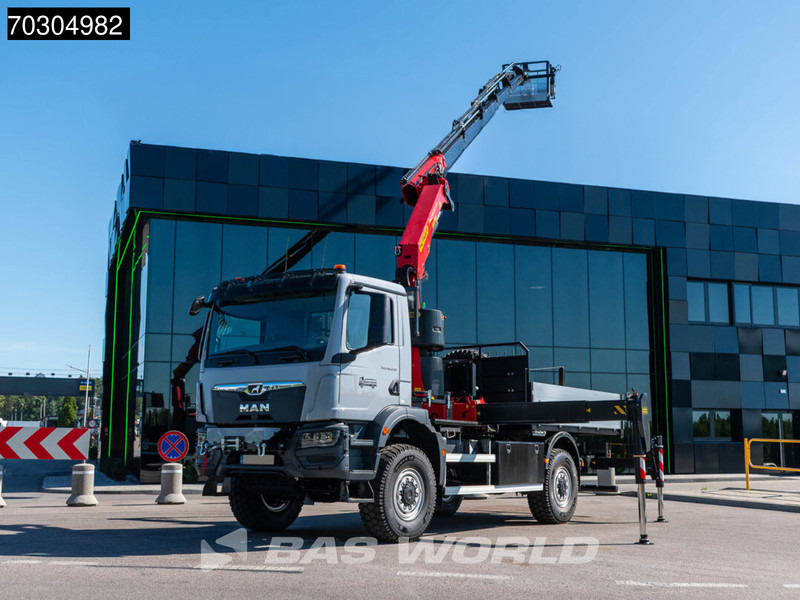 MAN TGM 18.320 4X4 NEW 4x4 Palfinger PK 27002-SH D Crane manbasket Steelsuspension - Valníkový/ Plošinový nákladný automobil, Auto s hydraulickou rukou: obrázok 3 MAN TGM 18.320 4X4 NEW 4x4 Palfinger PK 27002-SH D Crane manbasket Steelsuspension - Valníkový/ Plošinový nákladný automobil, Auto s hydraulickou rukou: obrázok 3