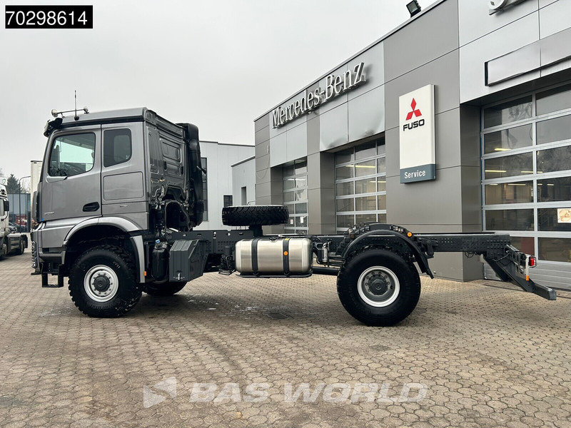 Mercedes-Benz Acrocs 2051 Arocs 4X4 NEW 4x4 chassis! Camper base Steel suspension Big-Axle Automatic Euro 6 - Podvozek s kabinou: obrázok 5 Mercedes-Benz Acrocs 2051 Arocs 4X4 NEW 4x4 chassis! Camper base Steel suspension Big-Axle Automatic Euro 6 - Podvozek s kabinou: obrázok 5