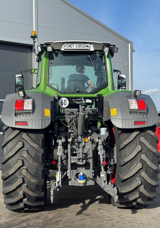 Fendt 930 Vario S4 Profi Plus - Traktor: obrázok 5 Fendt 930 Vario S4 Profi Plus - Traktor: obrázok 5