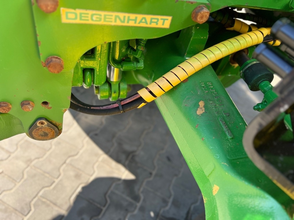 John Deere 7710 PQ - Traktor: obrázok 4 John Deere 7710 PQ - Traktor: obrázok 4