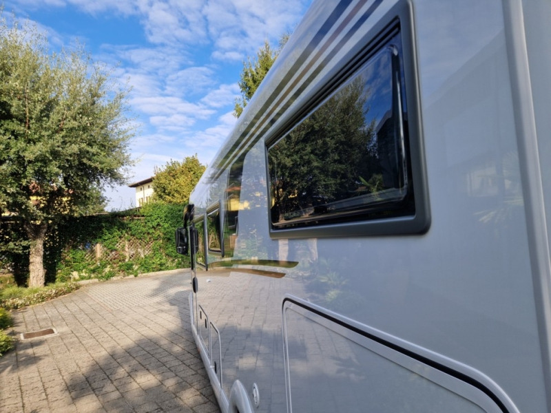 Carthago C1 Tourer Edition+ I 149 RB-LE - Integrované obytné auto: obrázok 4 Carthago C1 Tourer Edition+ I 149 RB-LE - Integrované obytné auto: obrázok 4